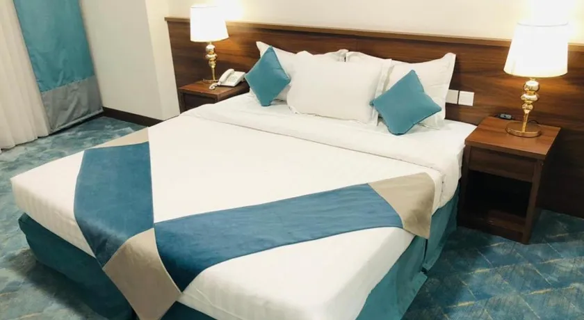 Low Cost February Umrah Package